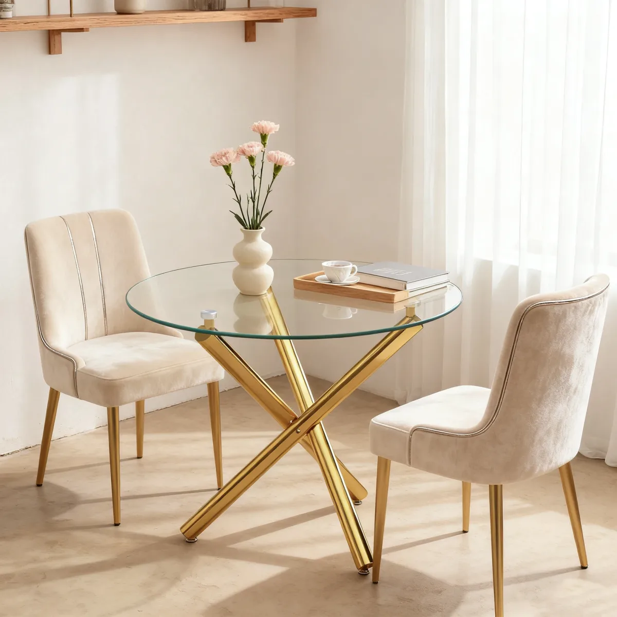 Table ronde en verre trempé à pieds dorés